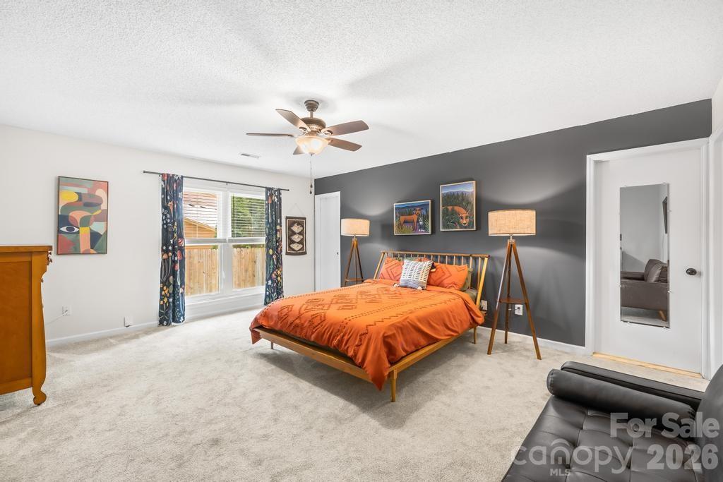 6509 Wealdstone Court — Mint Hill