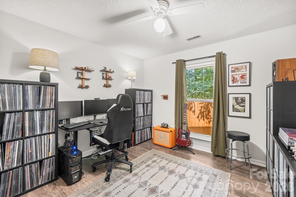 6509 Wealdstone Court — Mint Hill
