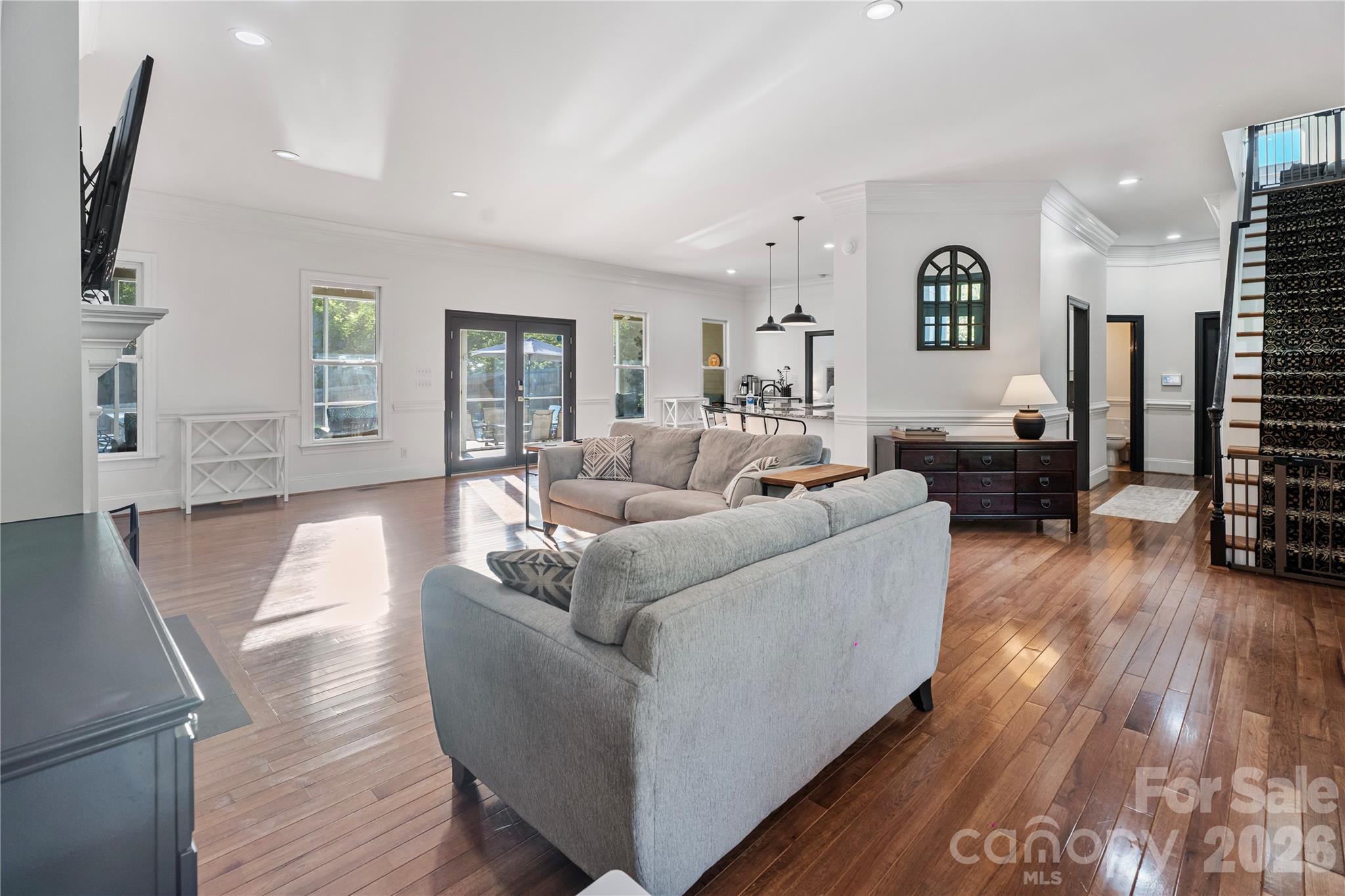1019 10th Street Lane NW — Hickory