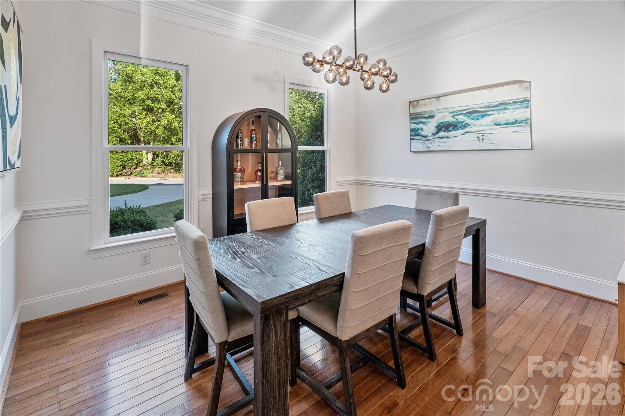 1019 10th Street Lane NW — Hickory
