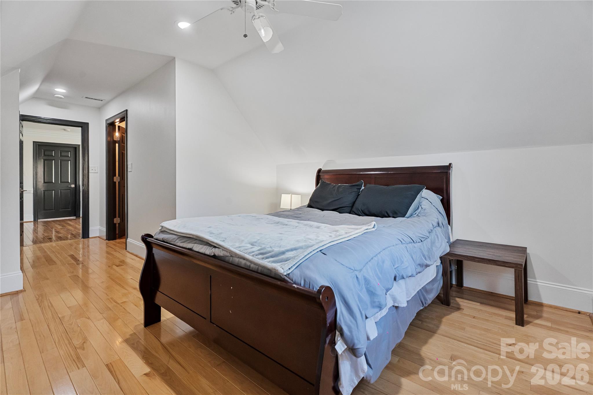 1019 10th Street Lane NW — Hickory