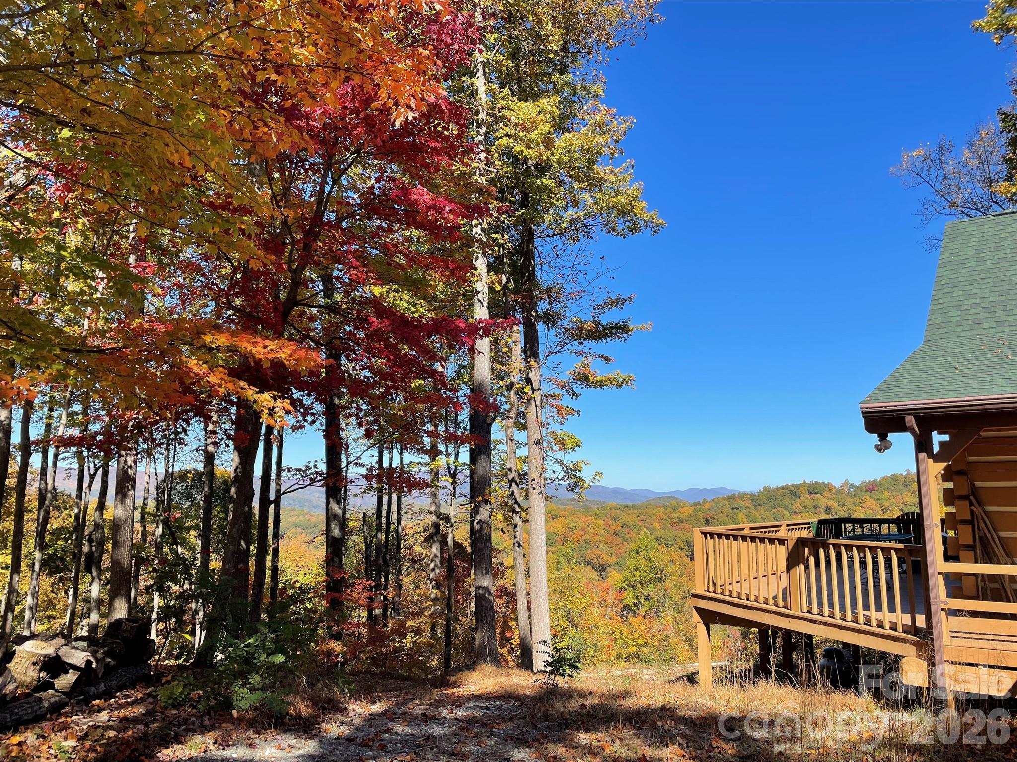 178 Tablerock Drive — Saluda