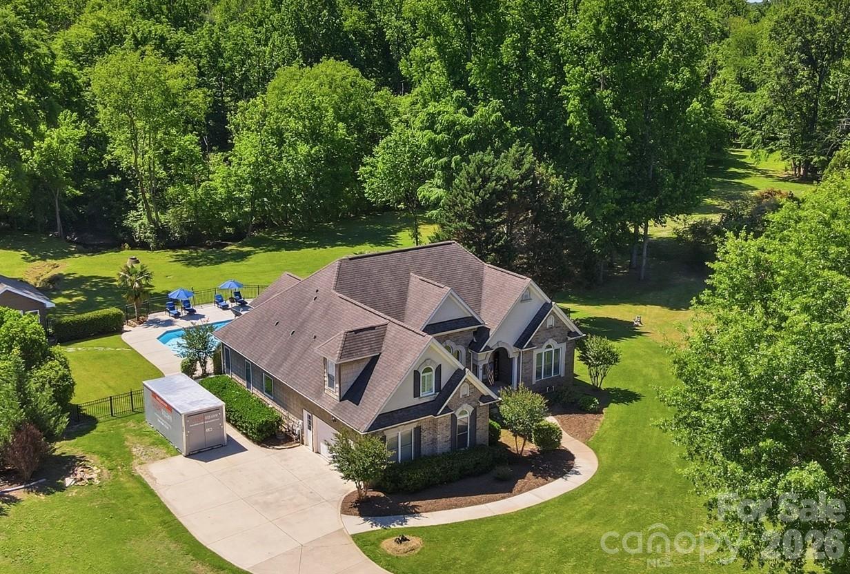 2066 Applebrook Drive — Wesley Chapel