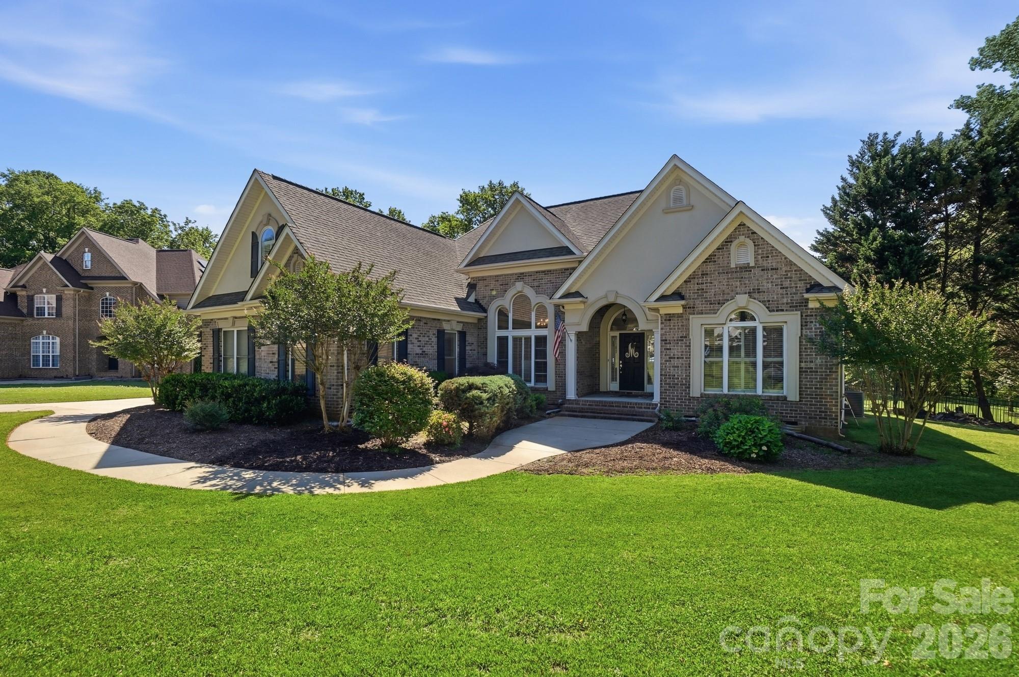2066 Applebrook Drive — Wesley Chapel