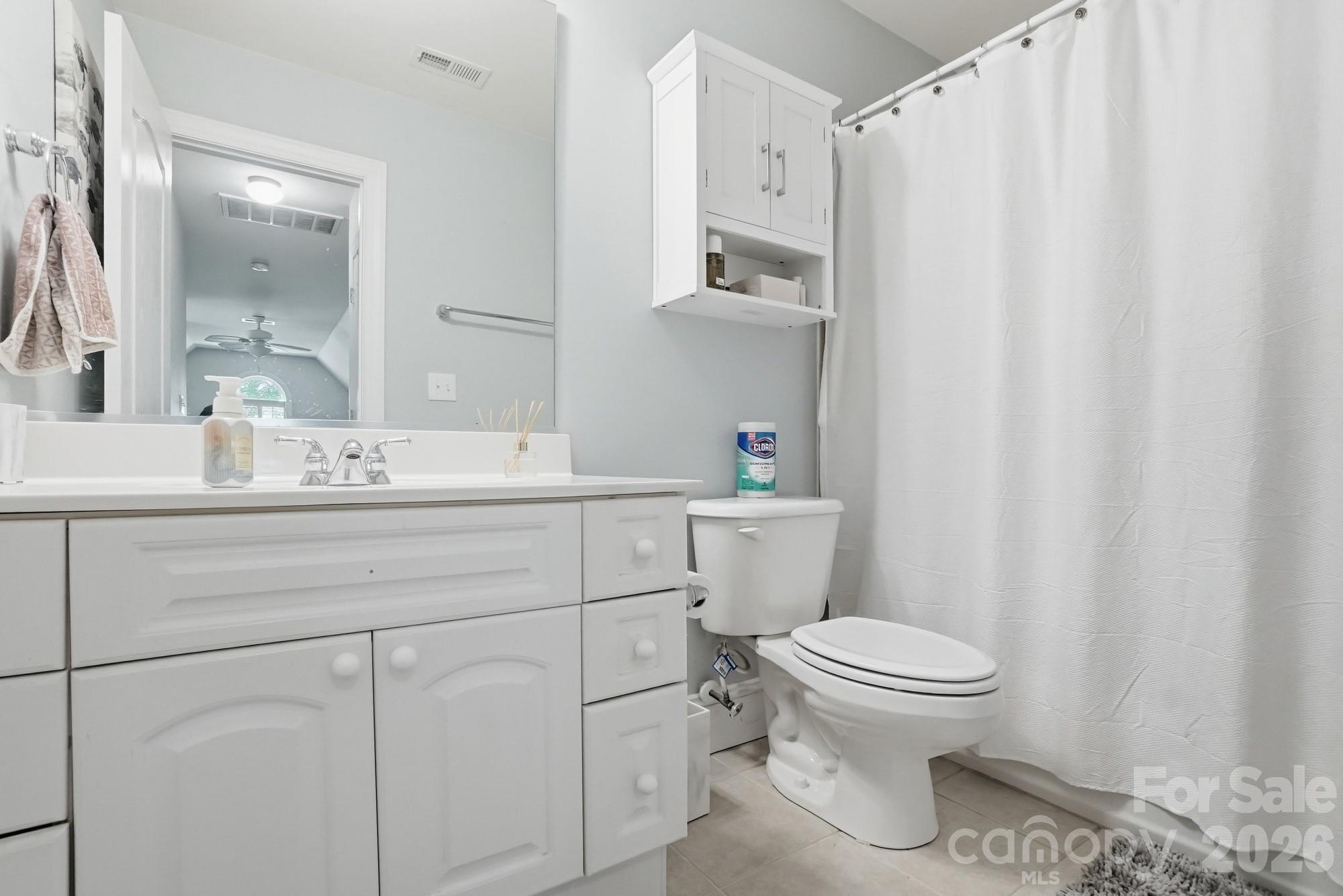 2066 Applebrook Drive — Wesley Chapel