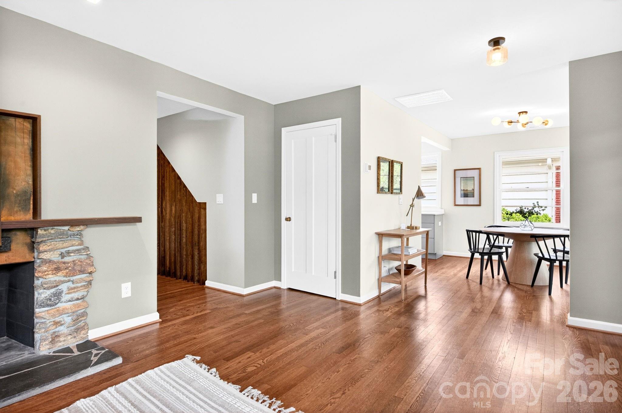 4 Baird Lane — Asheville