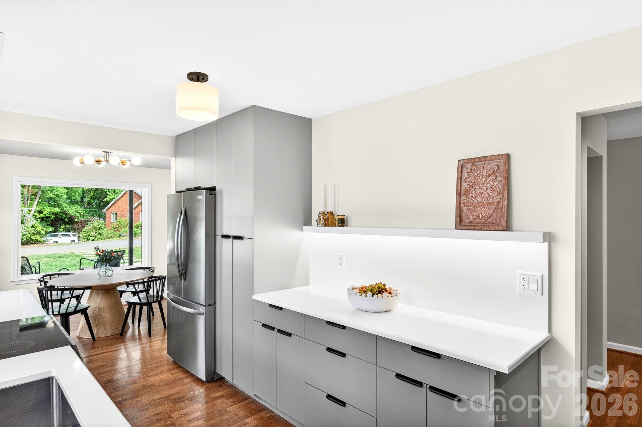 4 Baird Lane — Asheville