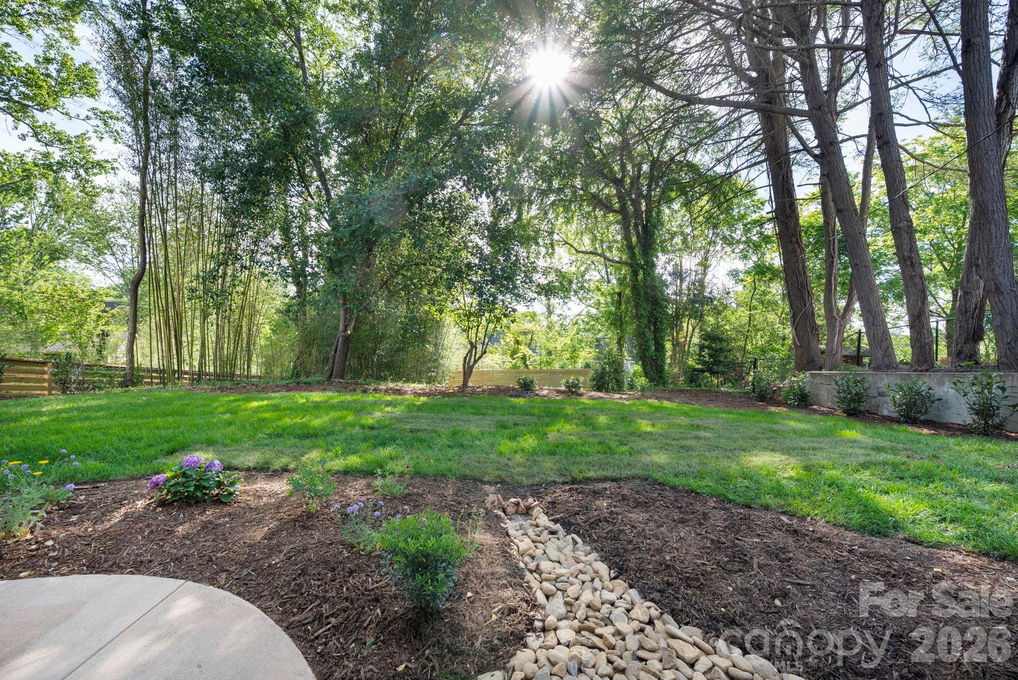 4 Baird Lane — Asheville