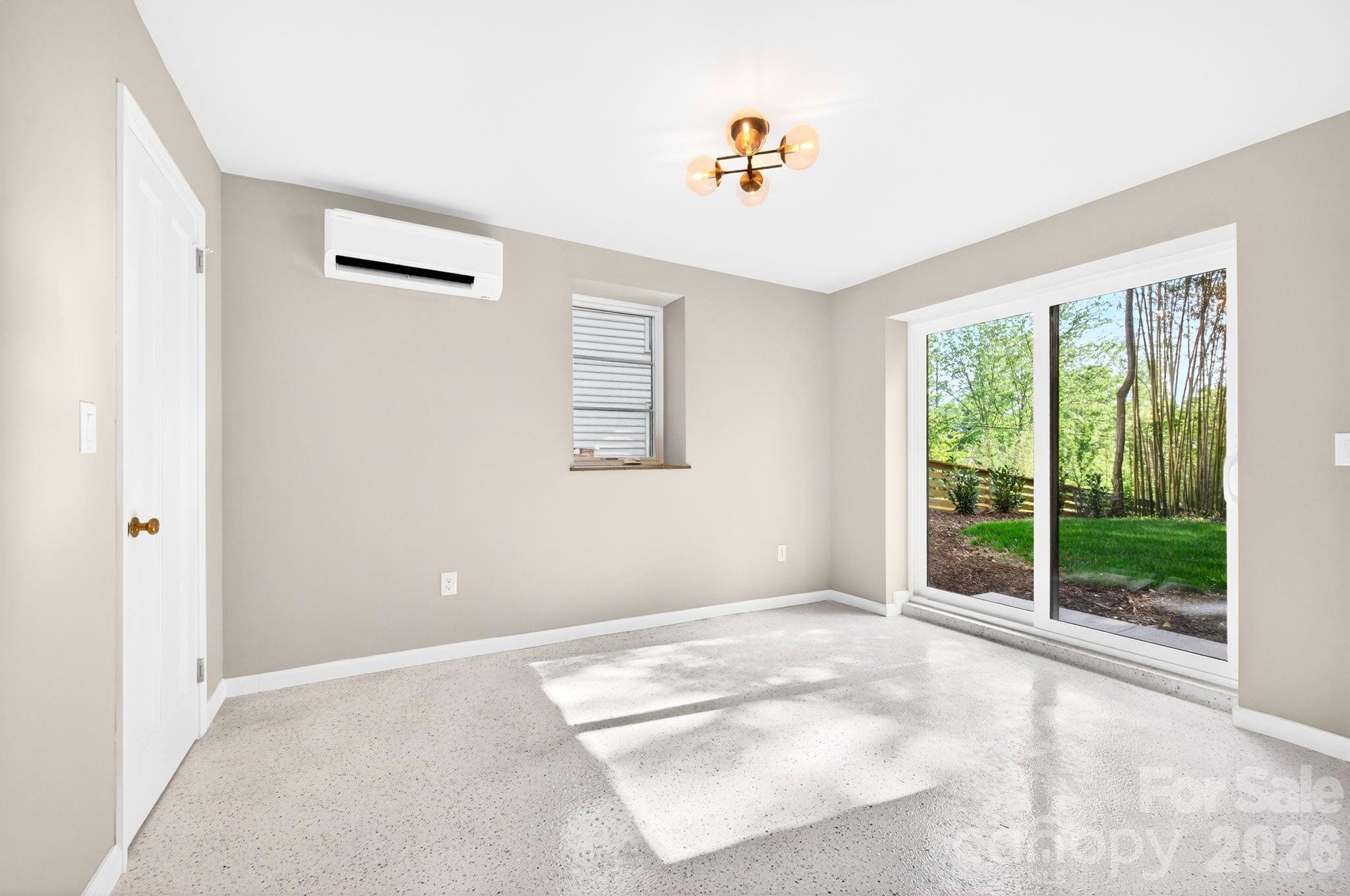 4 Baird Lane — Asheville