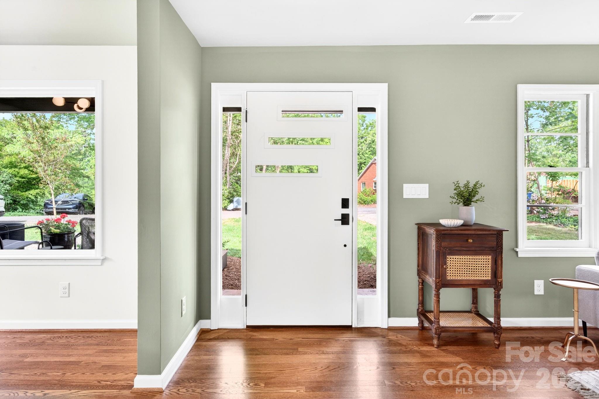 4 Baird Lane — Asheville
