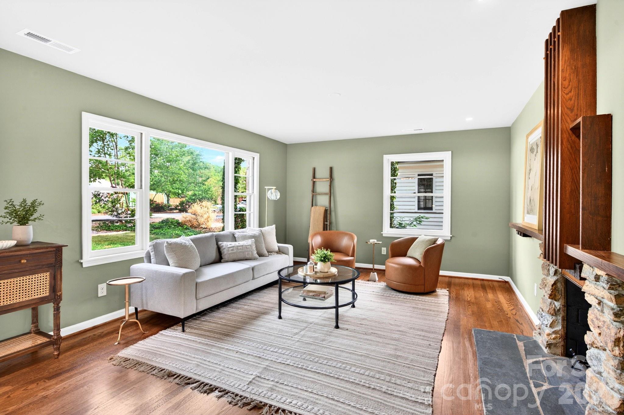 4 Baird Lane — Asheville
