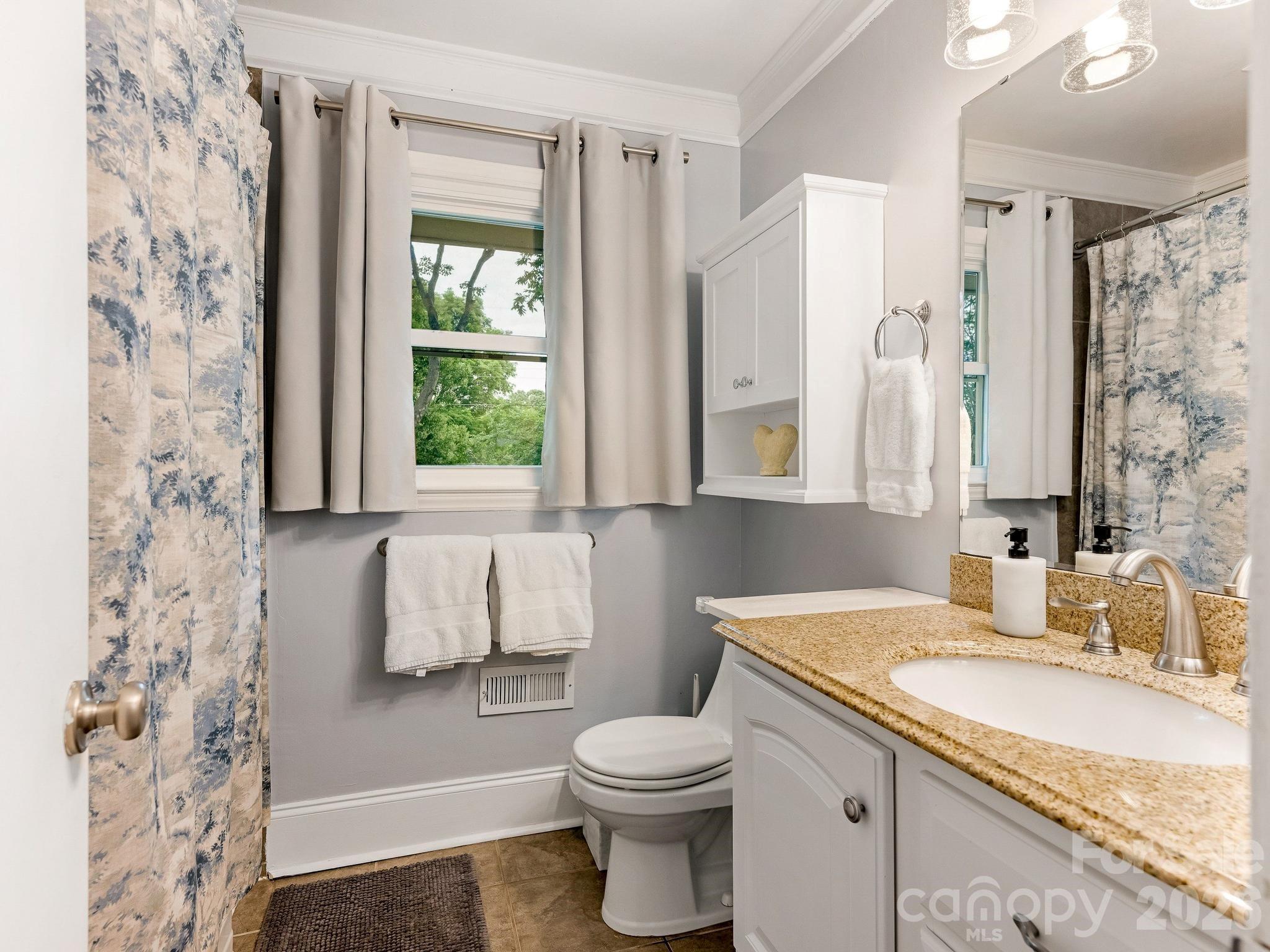 845 Fairbanks Road — Charlotte