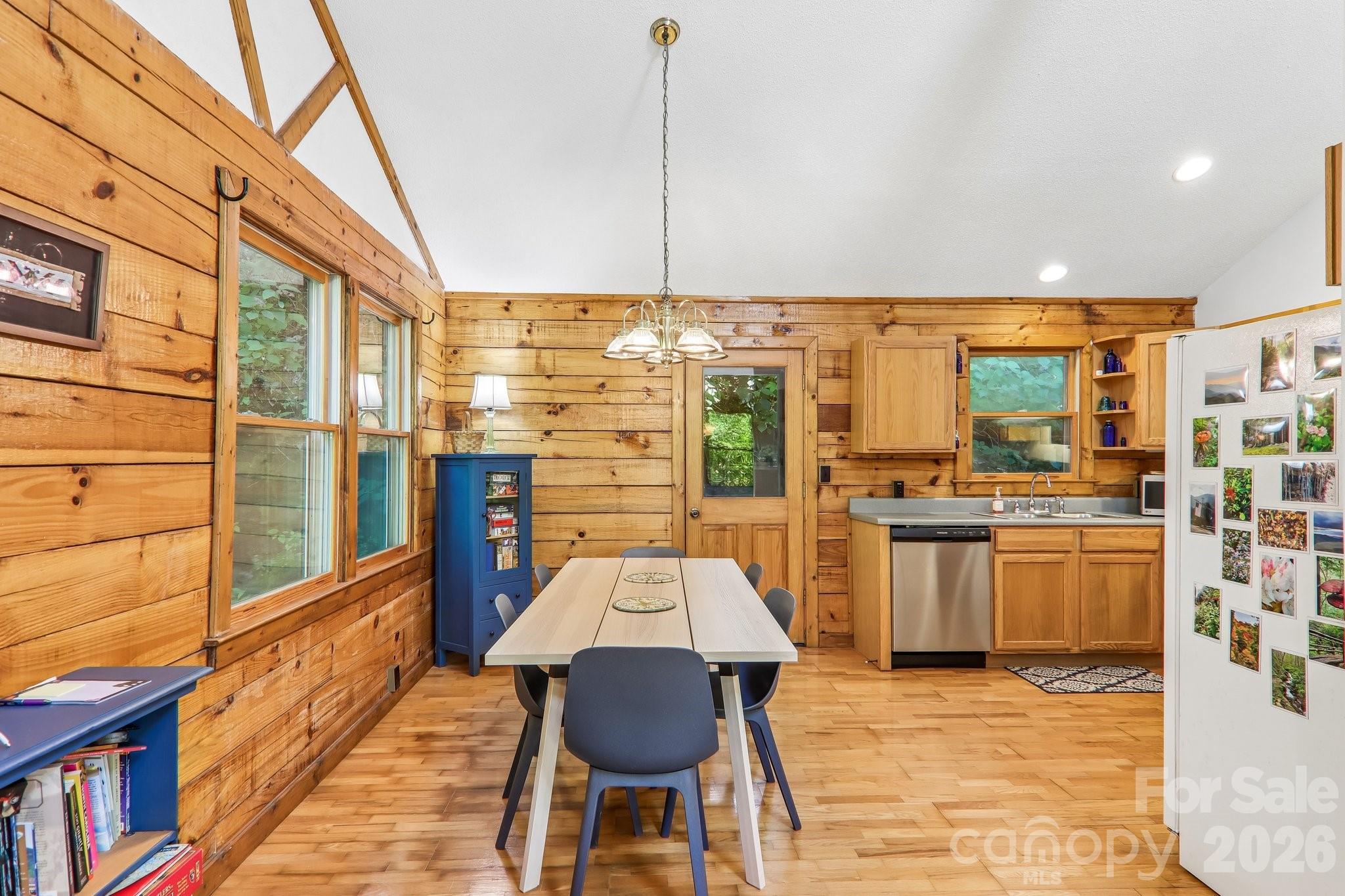 152 Trails End Lane — Maggie Valley