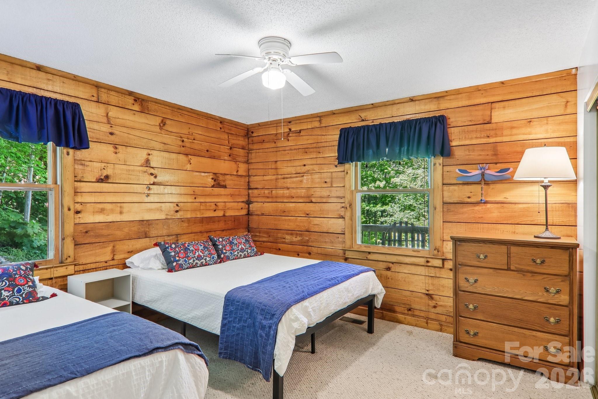 152 Trails End Lane — Maggie Valley