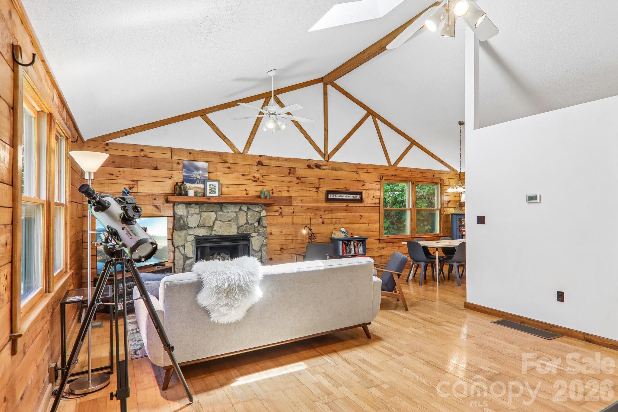 152 Trails End Lane — Maggie Valley