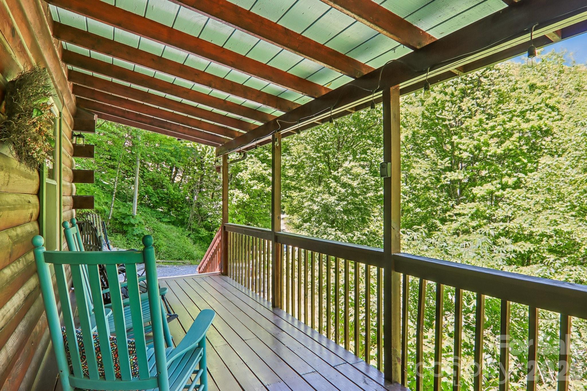 152 Trails End Lane — Maggie Valley