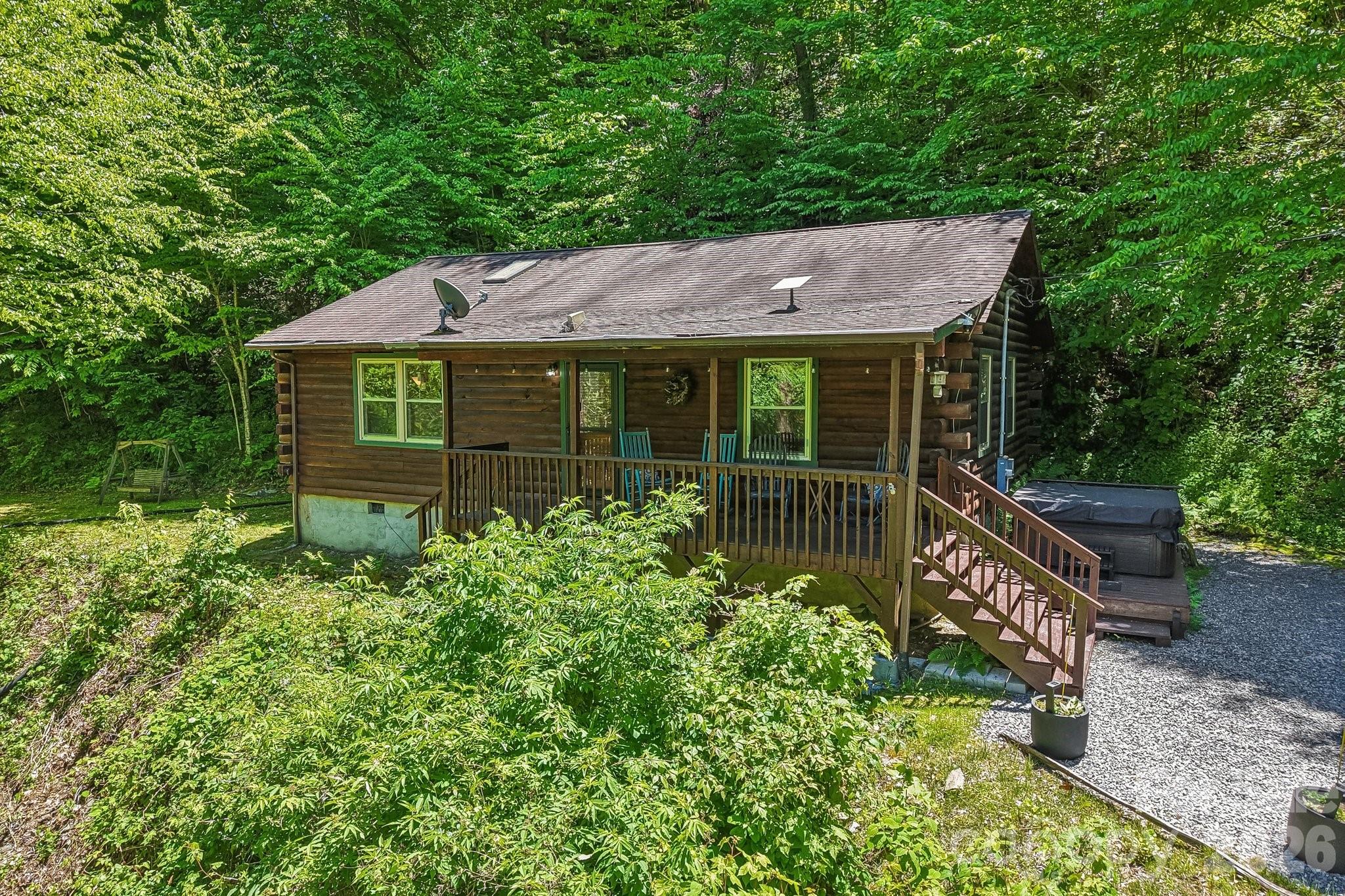 152 Trails End Lane — Maggie Valley