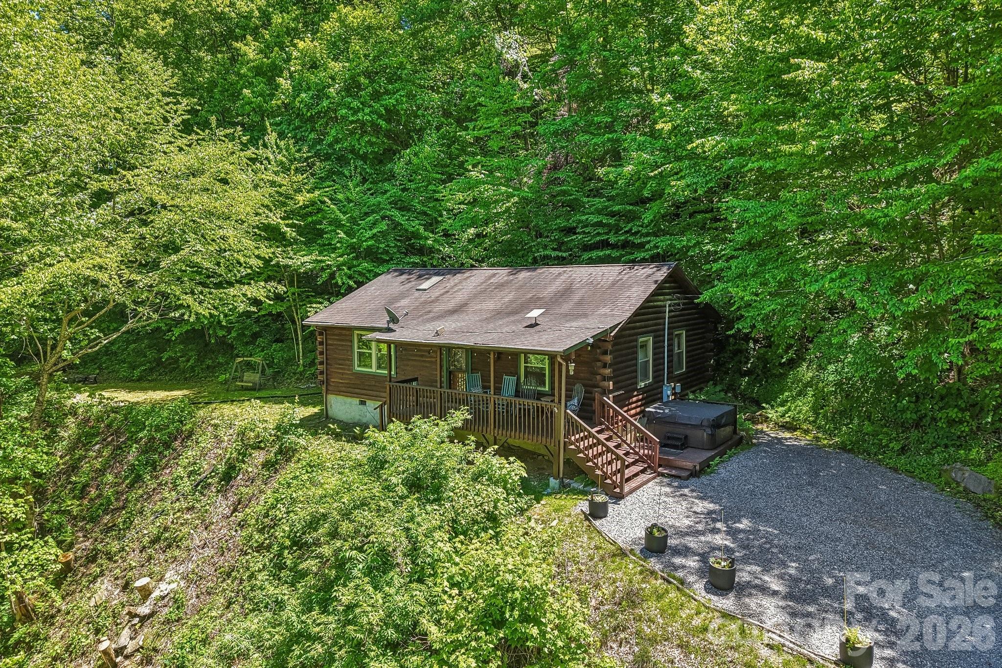152 Trails End Lane — Maggie Valley