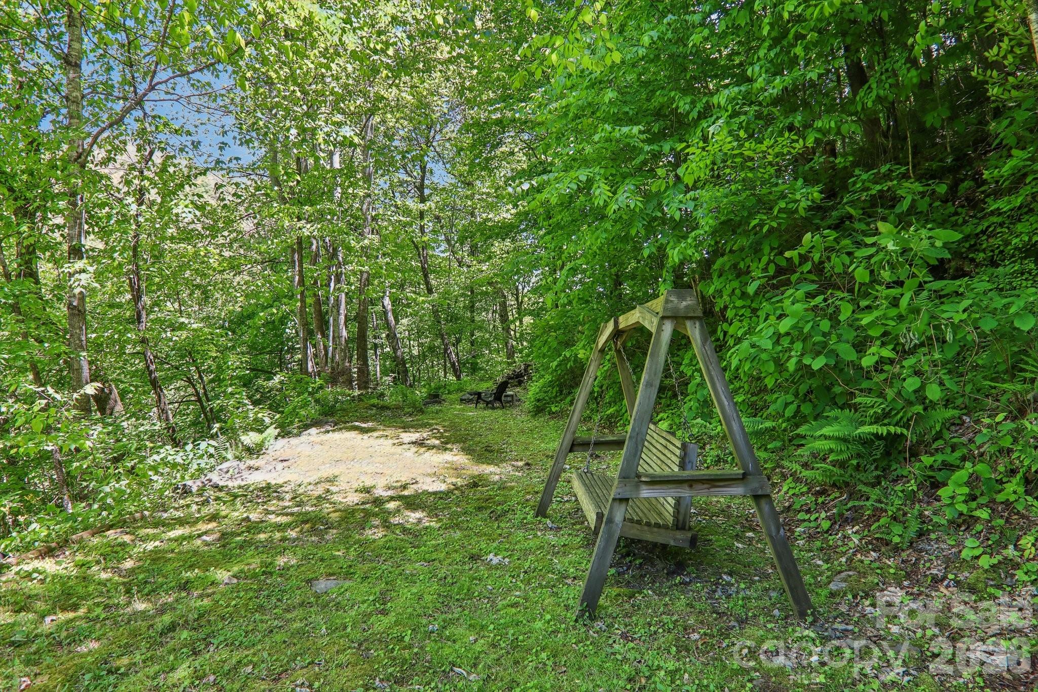 152 Trails End Lane — Maggie Valley