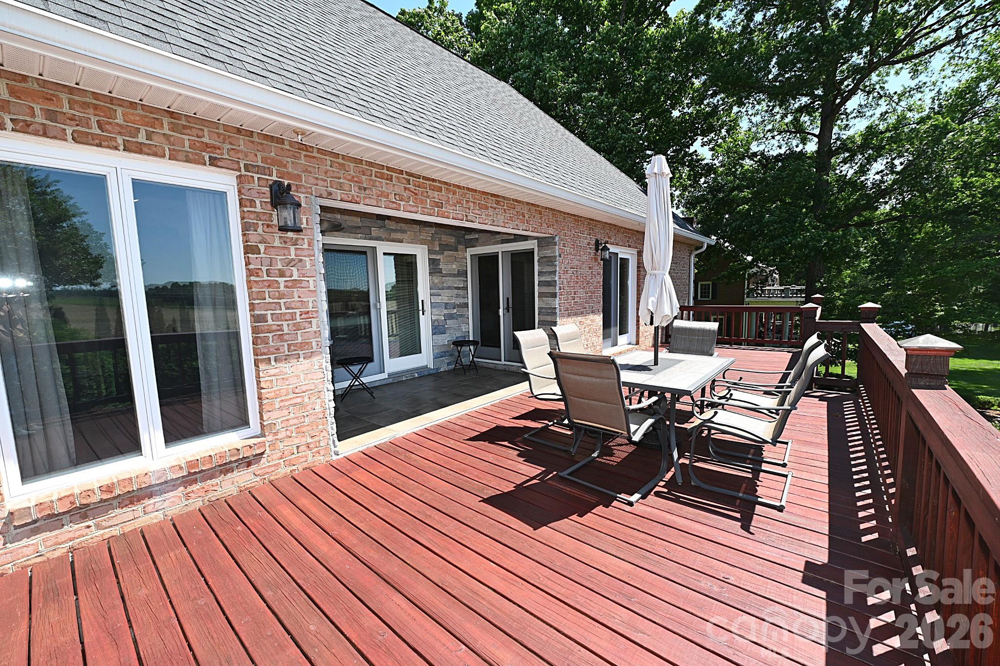 3493 Duck Pond Drive NE — Conover