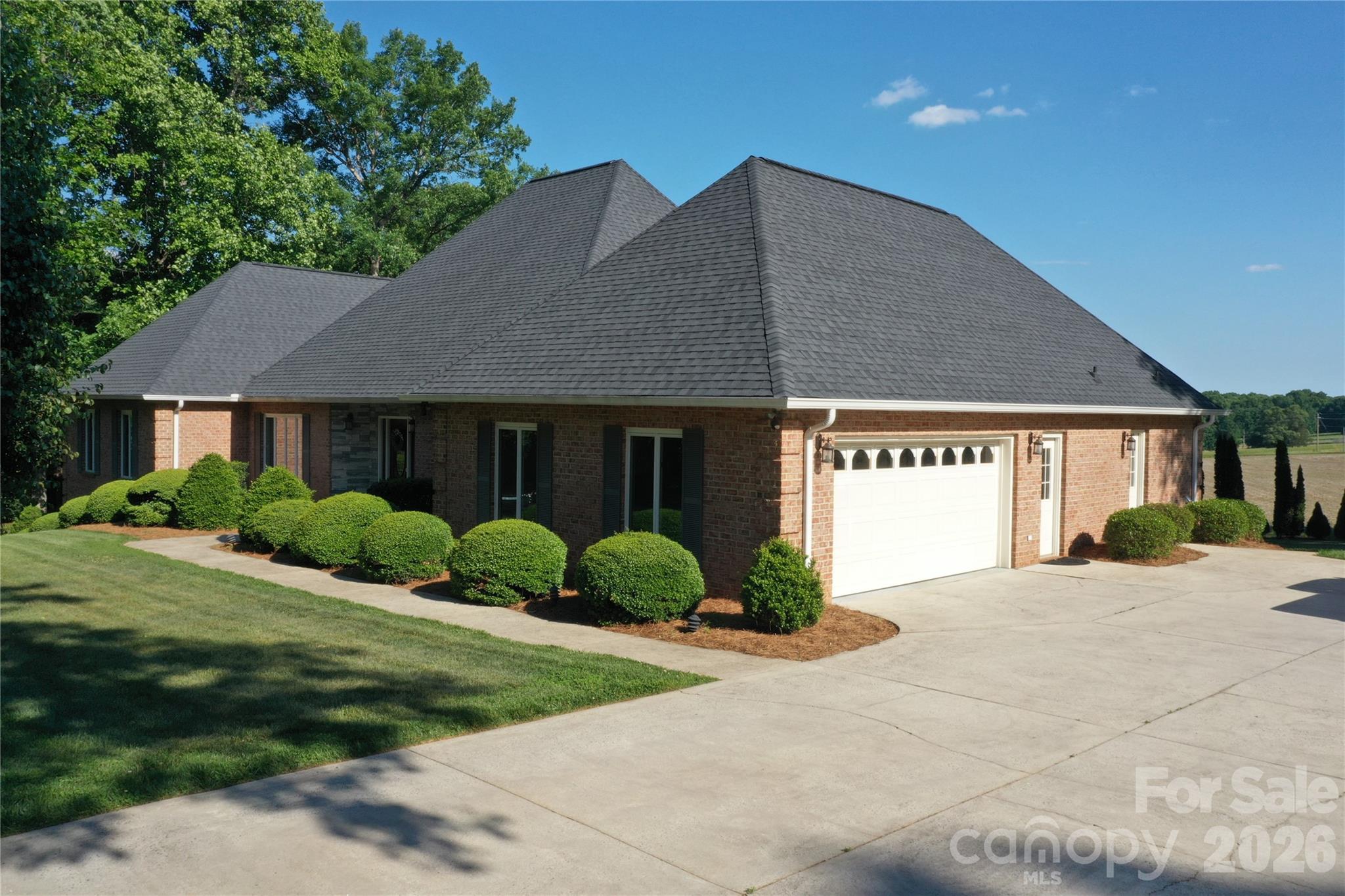 3493 Duck Pond Drive NE — Conover