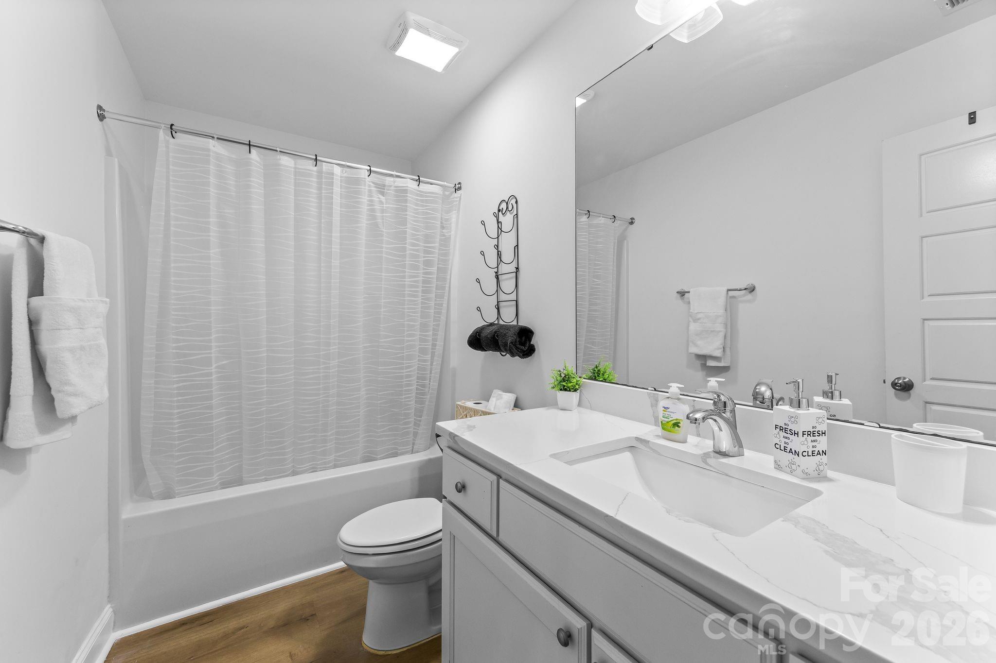 4117 Colebrook Road — Charlotte