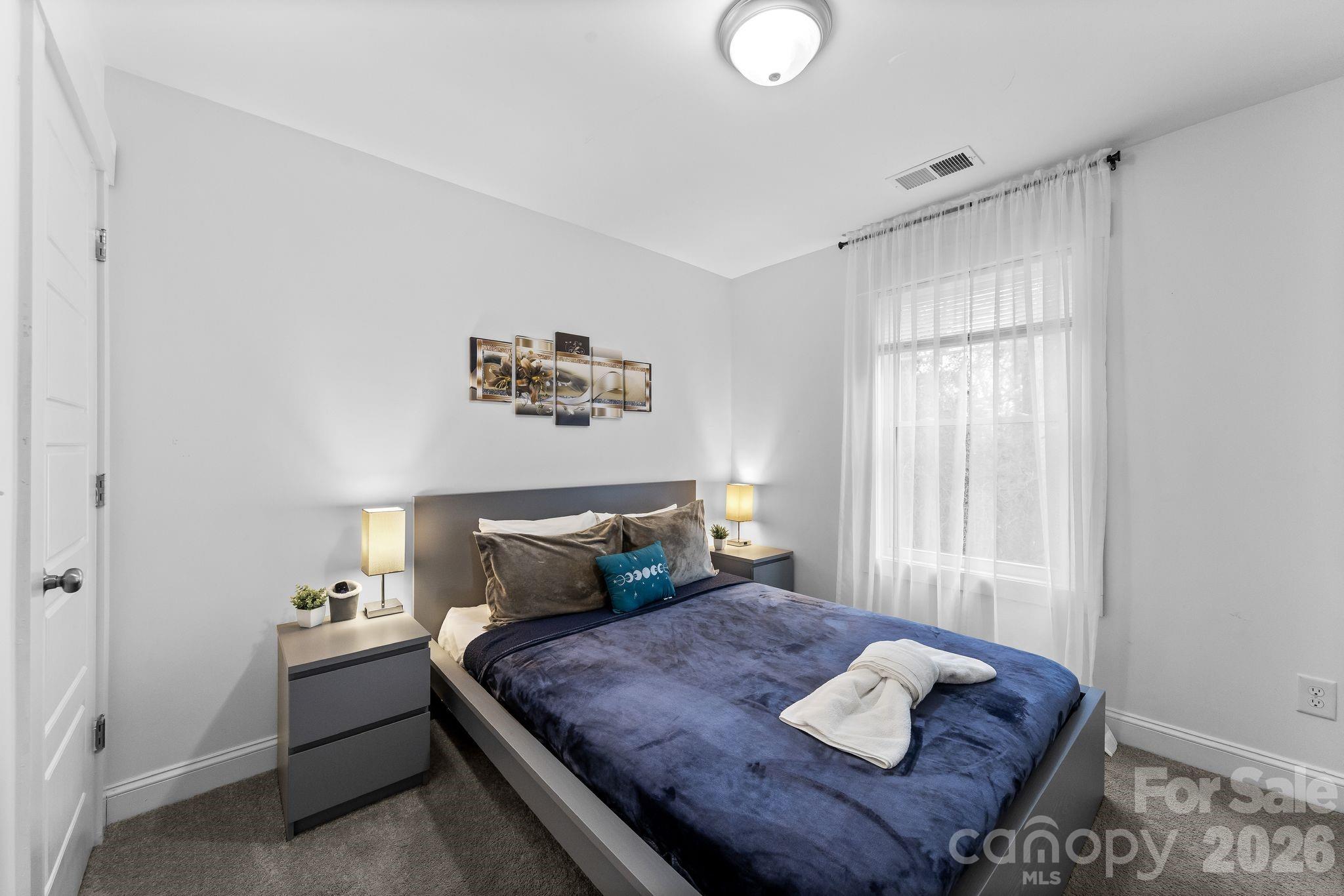 4117 Colebrook Road — Charlotte