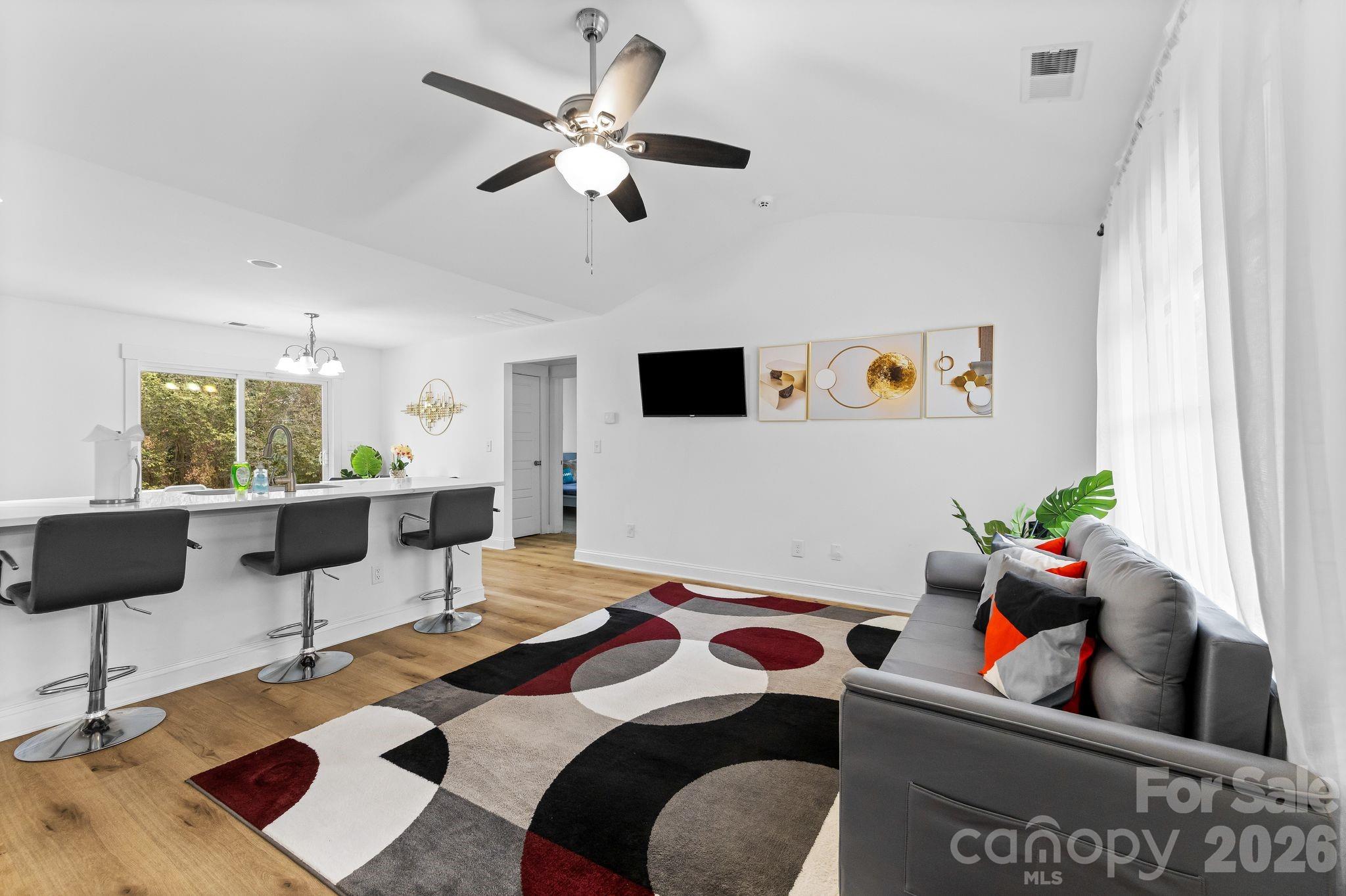 4117 Colebrook Road — Charlotte
