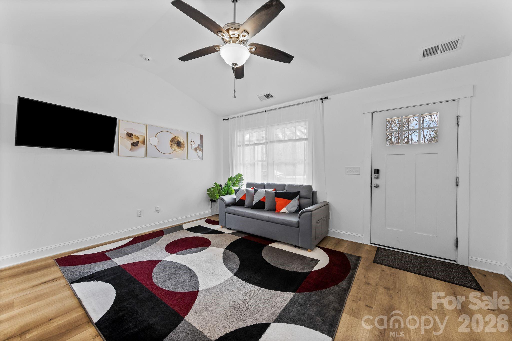 4117 Colebrook Road — Charlotte