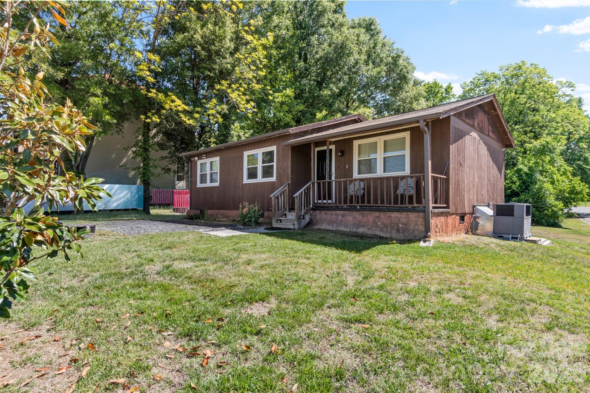 819 Mobile Street — High Point