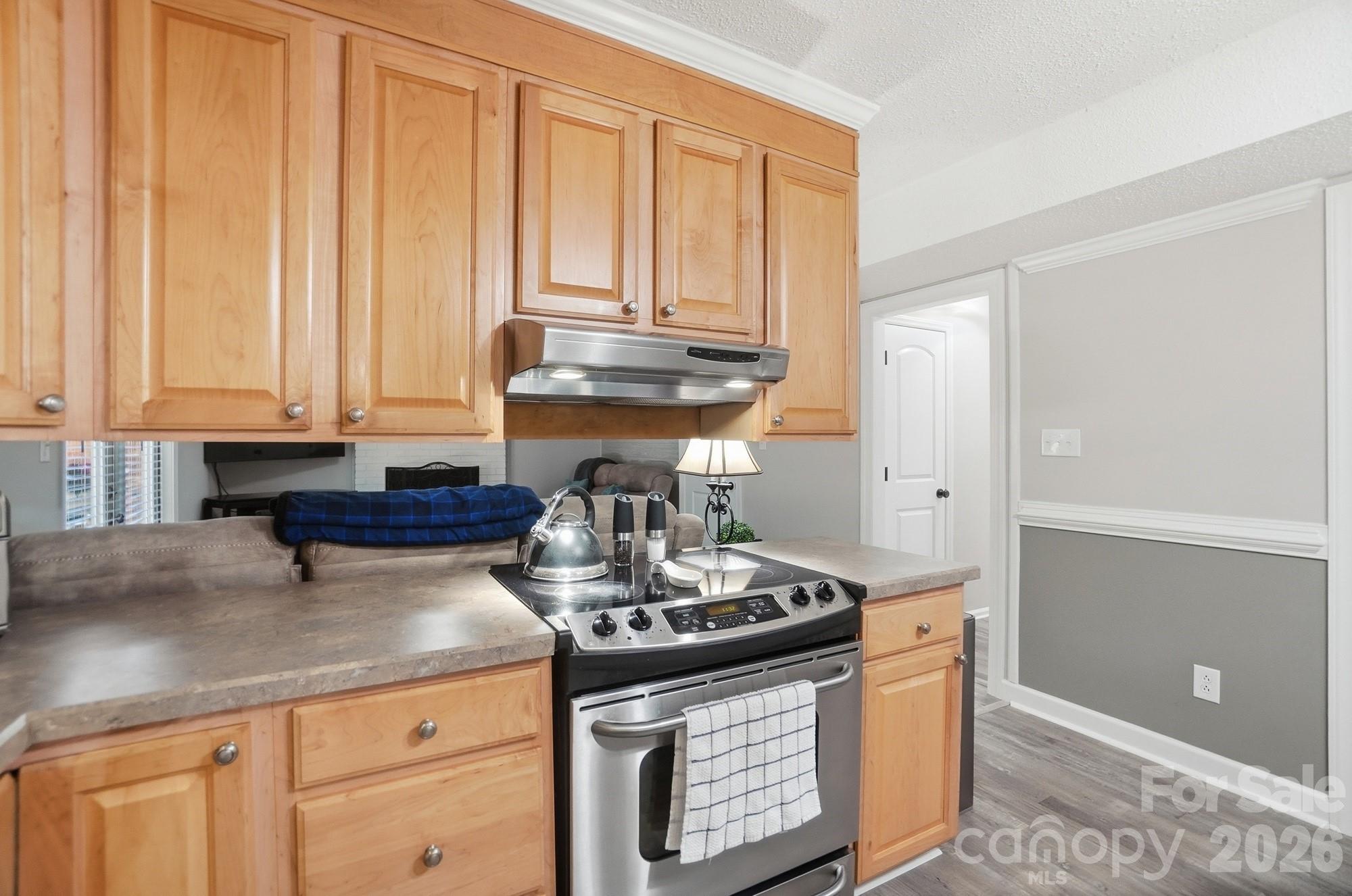 8616 Longbriar Drive — Charlotte