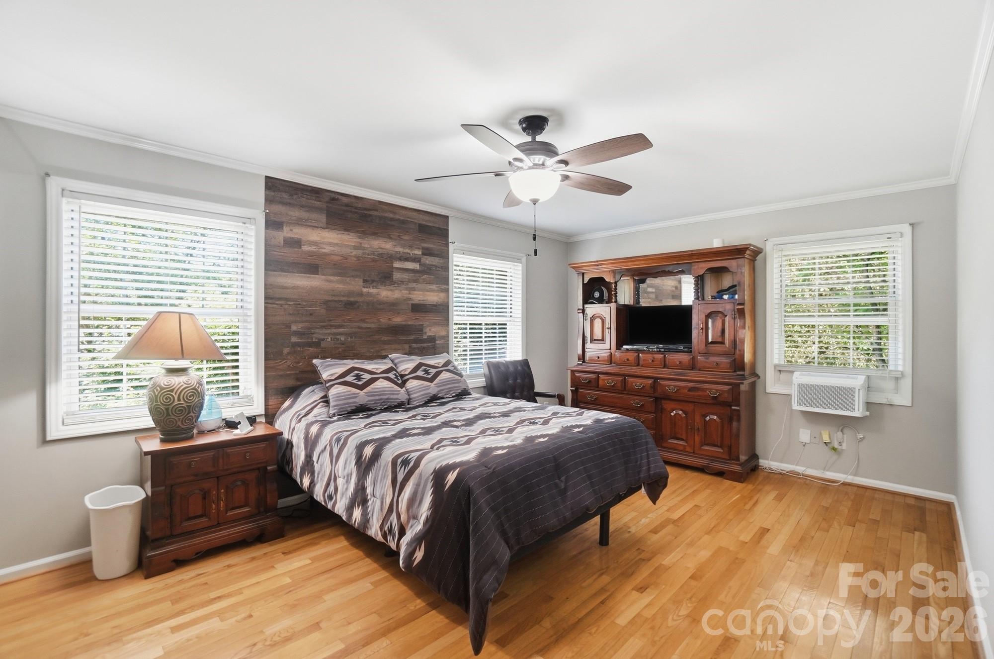 8616 Longbriar Drive — Charlotte