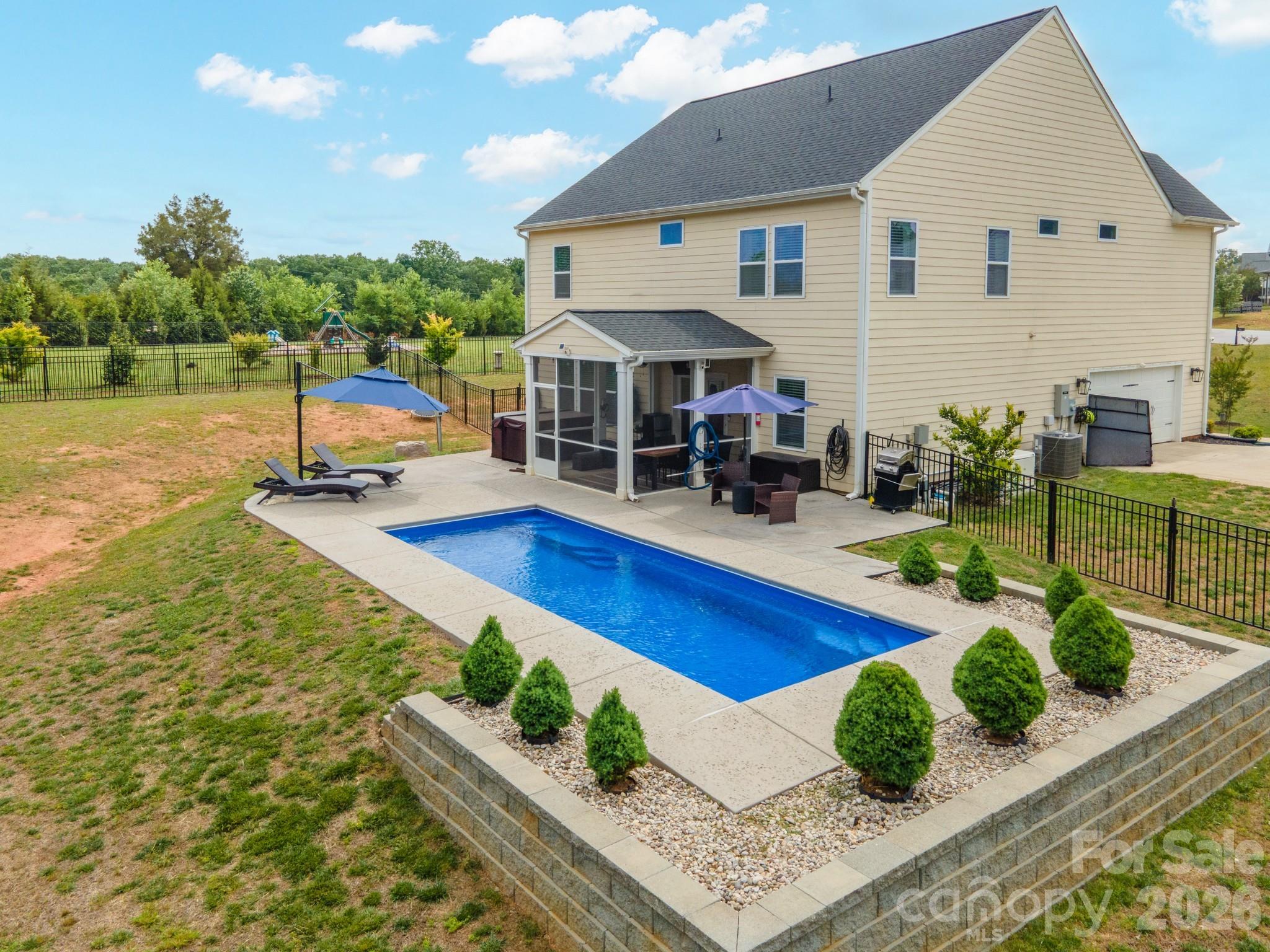 3774 Old Village Drive — Maiden