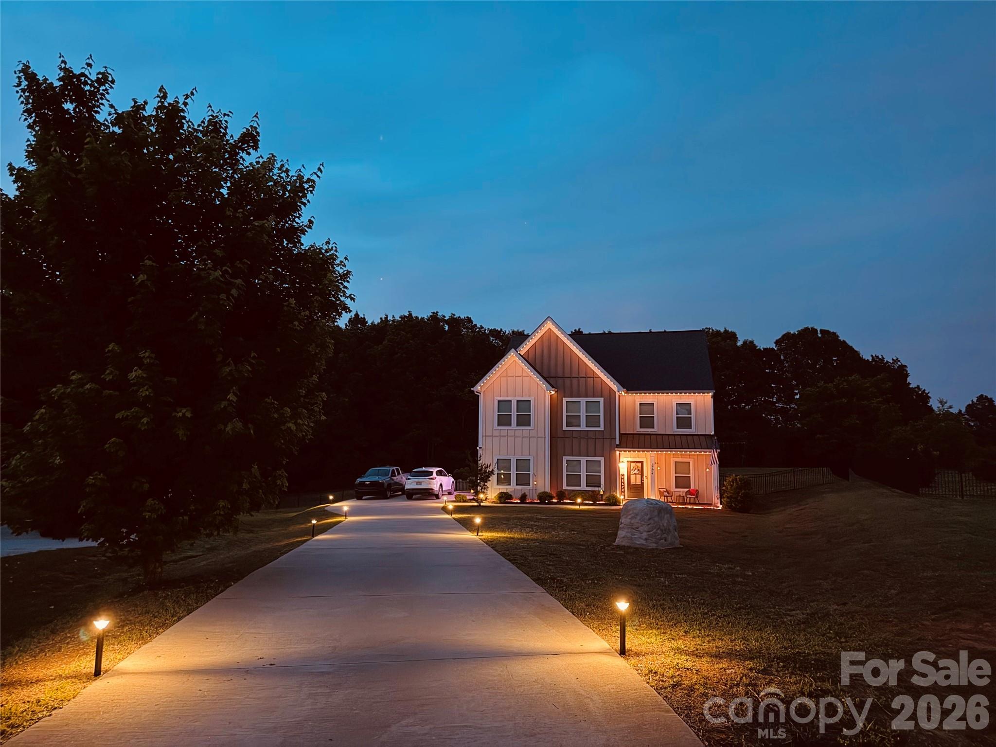 3774 Old Village Drive — Maiden
