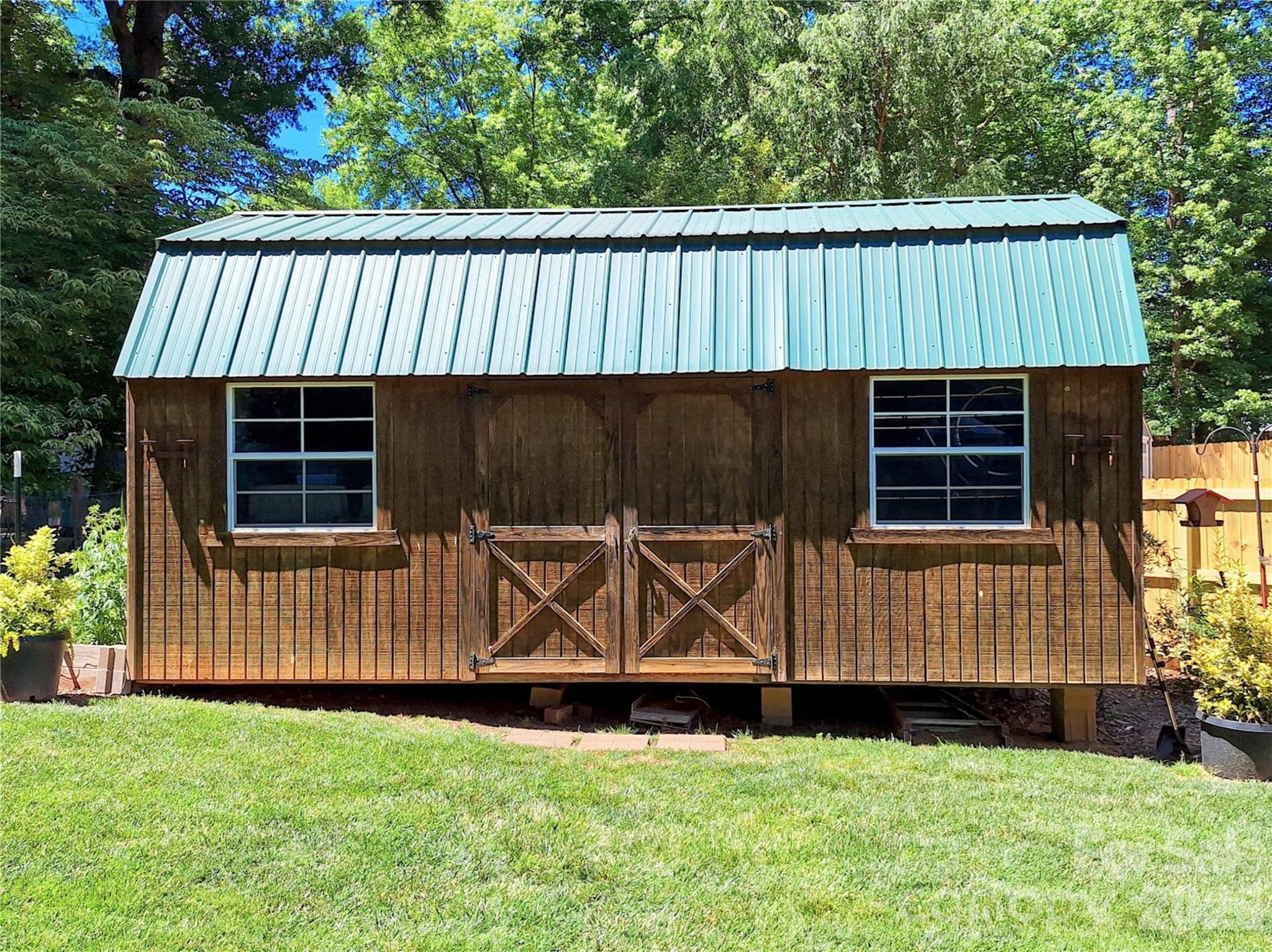 317 Wilcrest Drive — Matthews