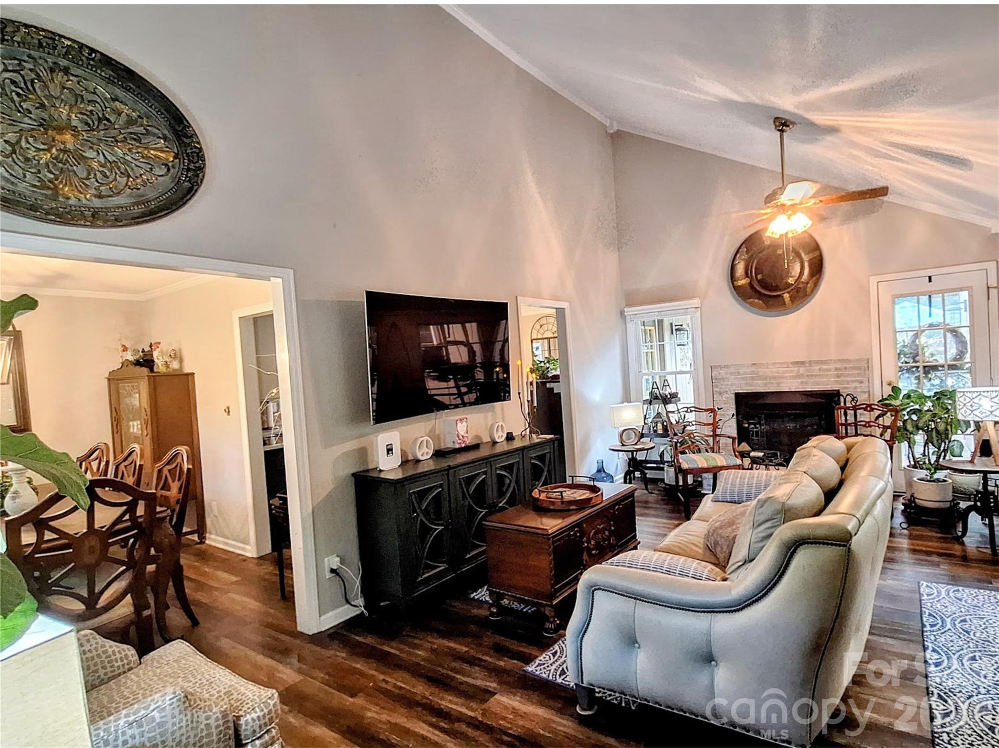 317 Wilcrest Drive — Matthews