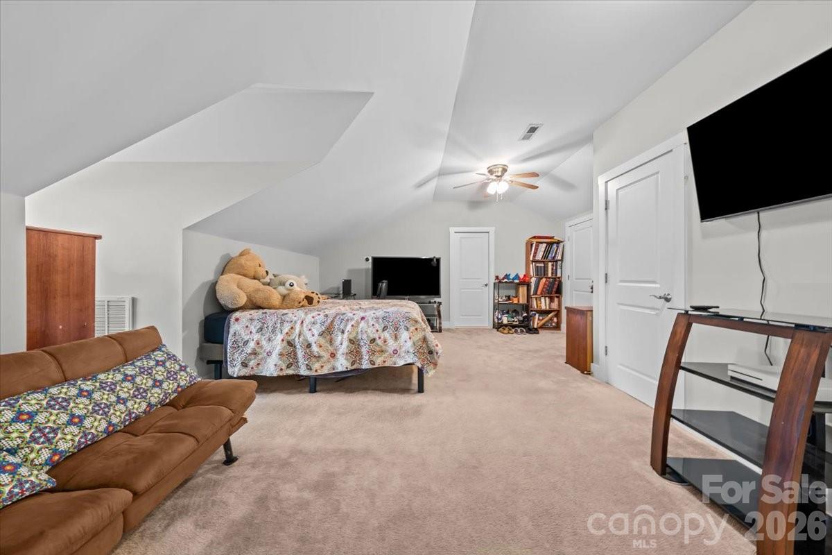 2207 Sierra Trace Road — Denton