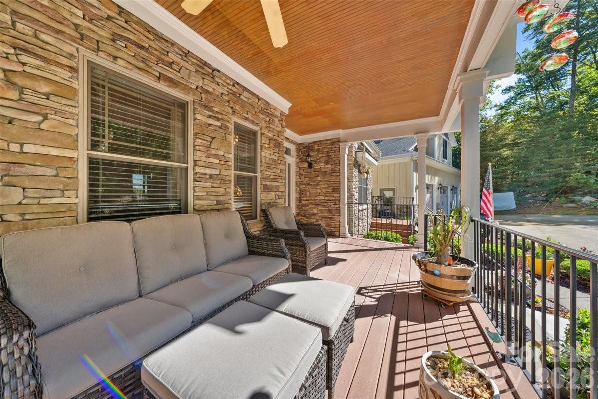 2207 Sierra Trace Road — Denton