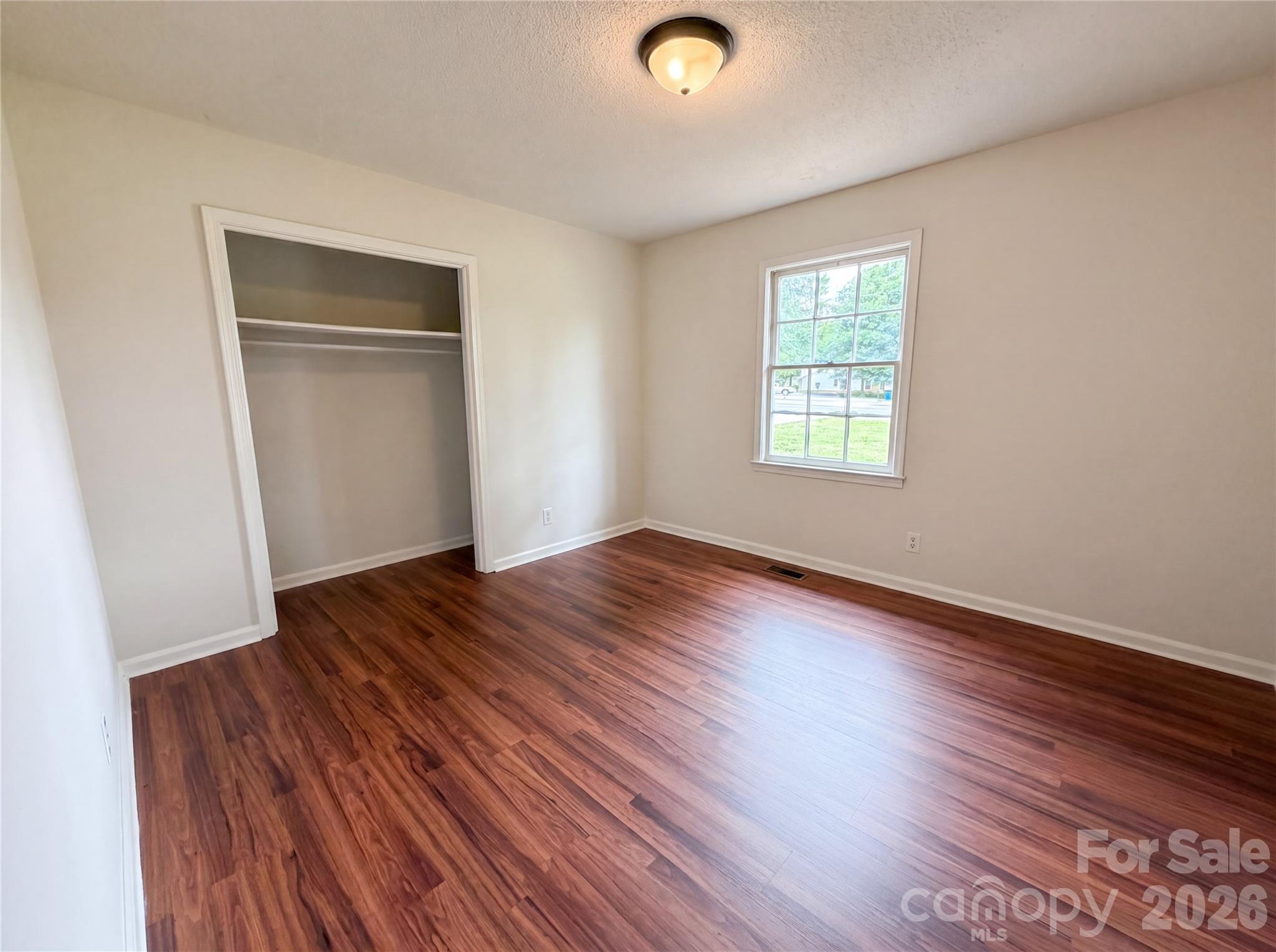 814 Charles Road — Shelby