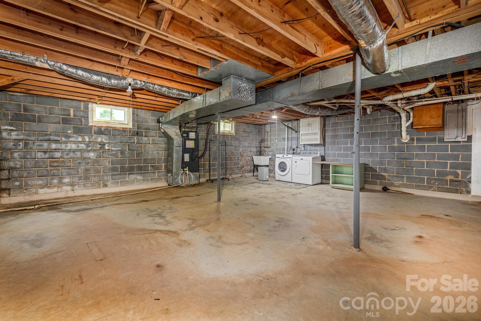 112 Persimmon Circle — Statesville