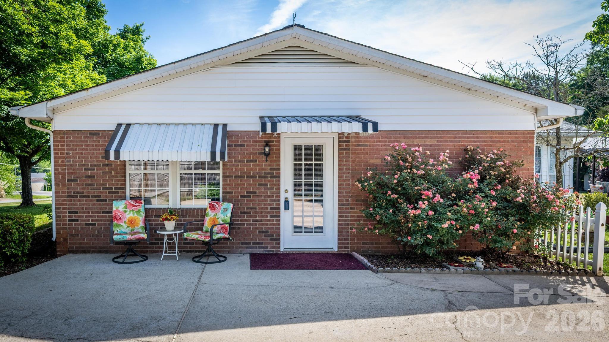 112 Persimmon Circle — Statesville