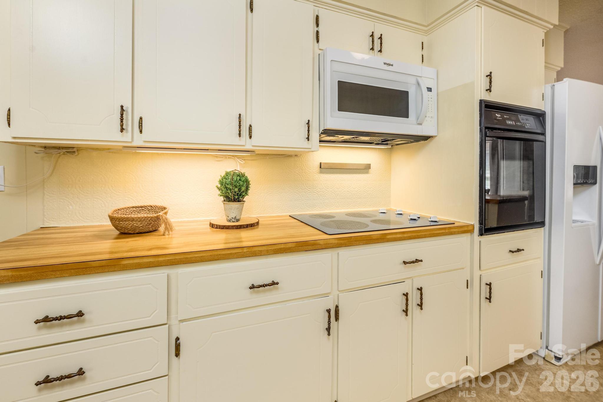 112 Persimmon Circle — Statesville