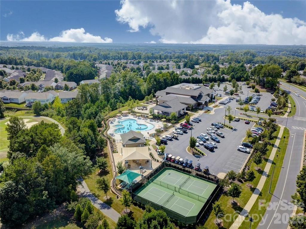 7020 Kitty Hawk Lane — Fort Mill