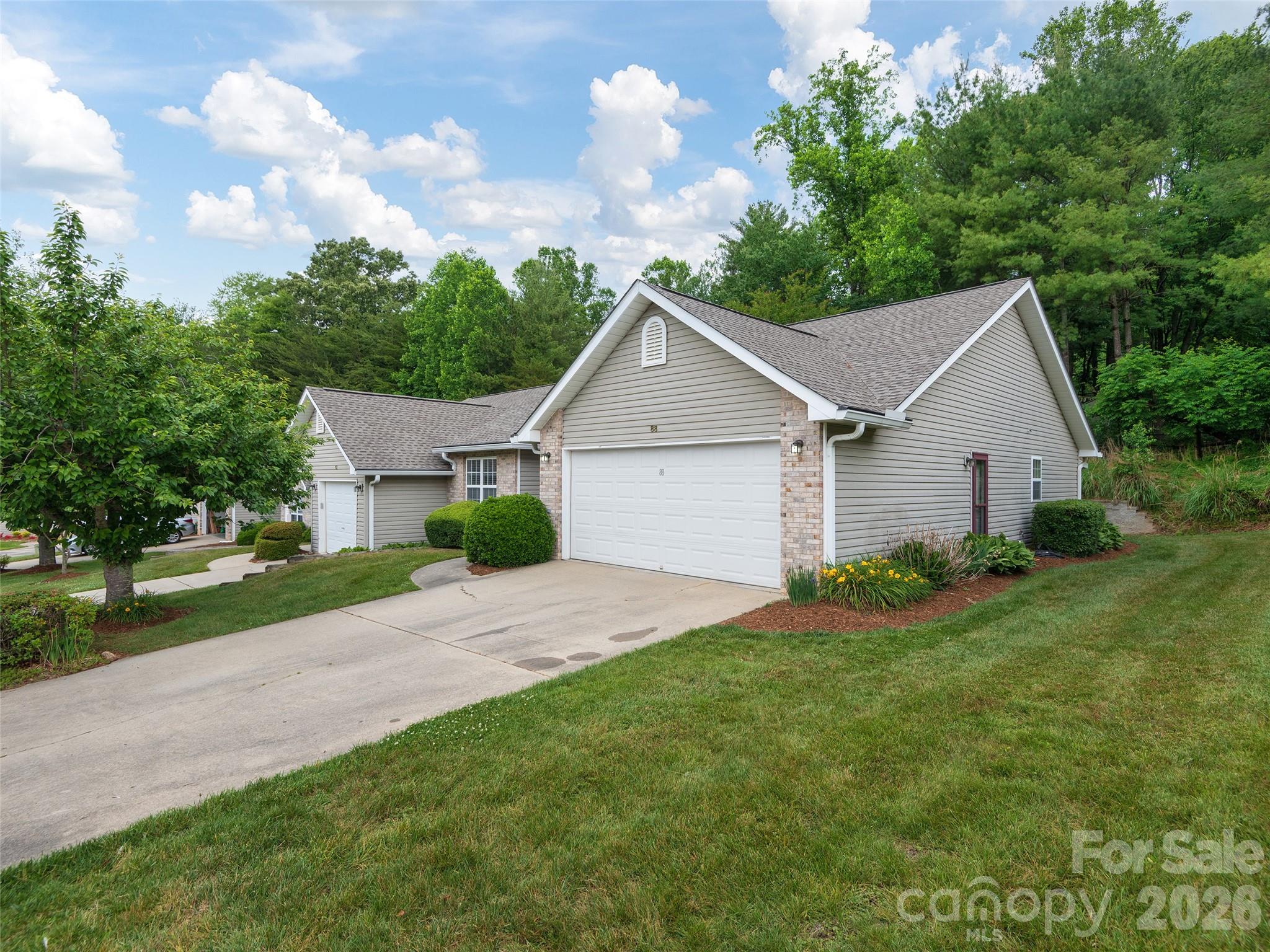 88 Wiltshire Circle — Fletcher