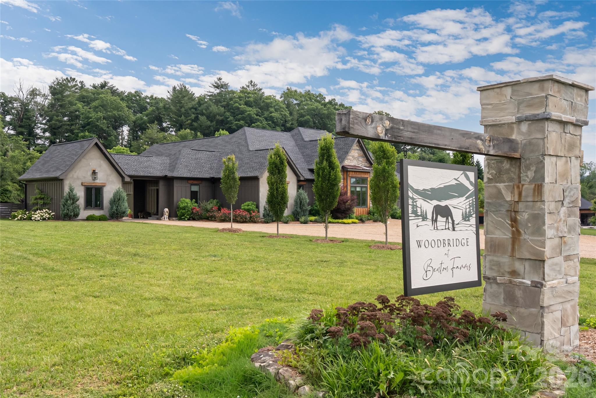 23 Benton Farms Lane — Horse Shoe