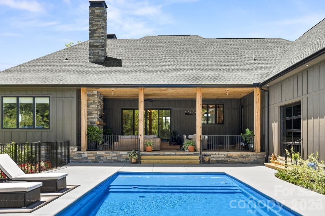 23 Benton Farms Lane — Horse Shoe