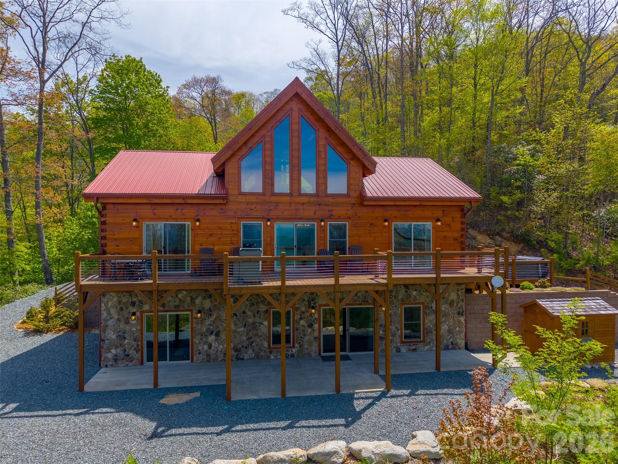716 Equestrian Drive — Bryson City