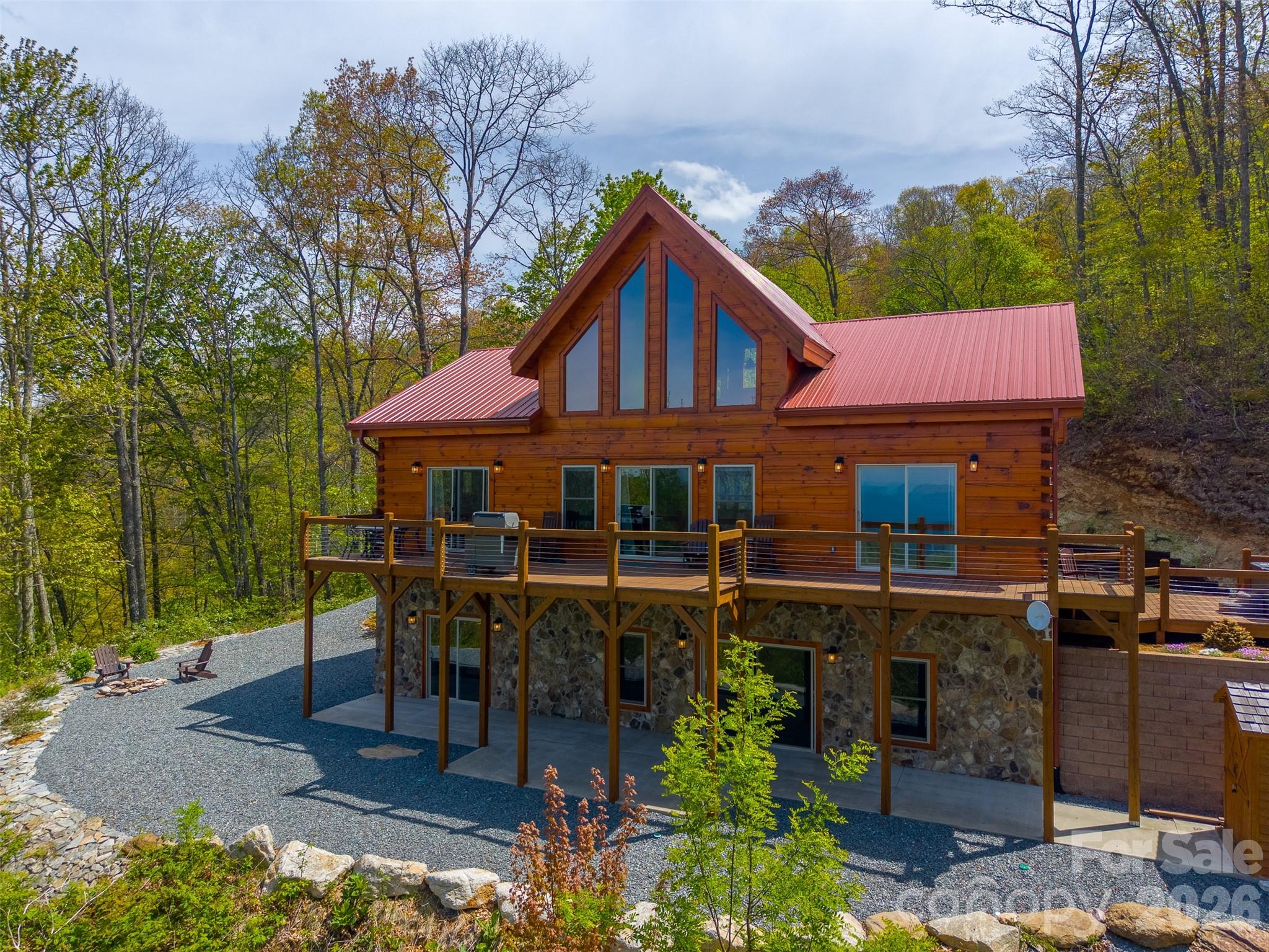 716 Equestrian Drive — Bryson City