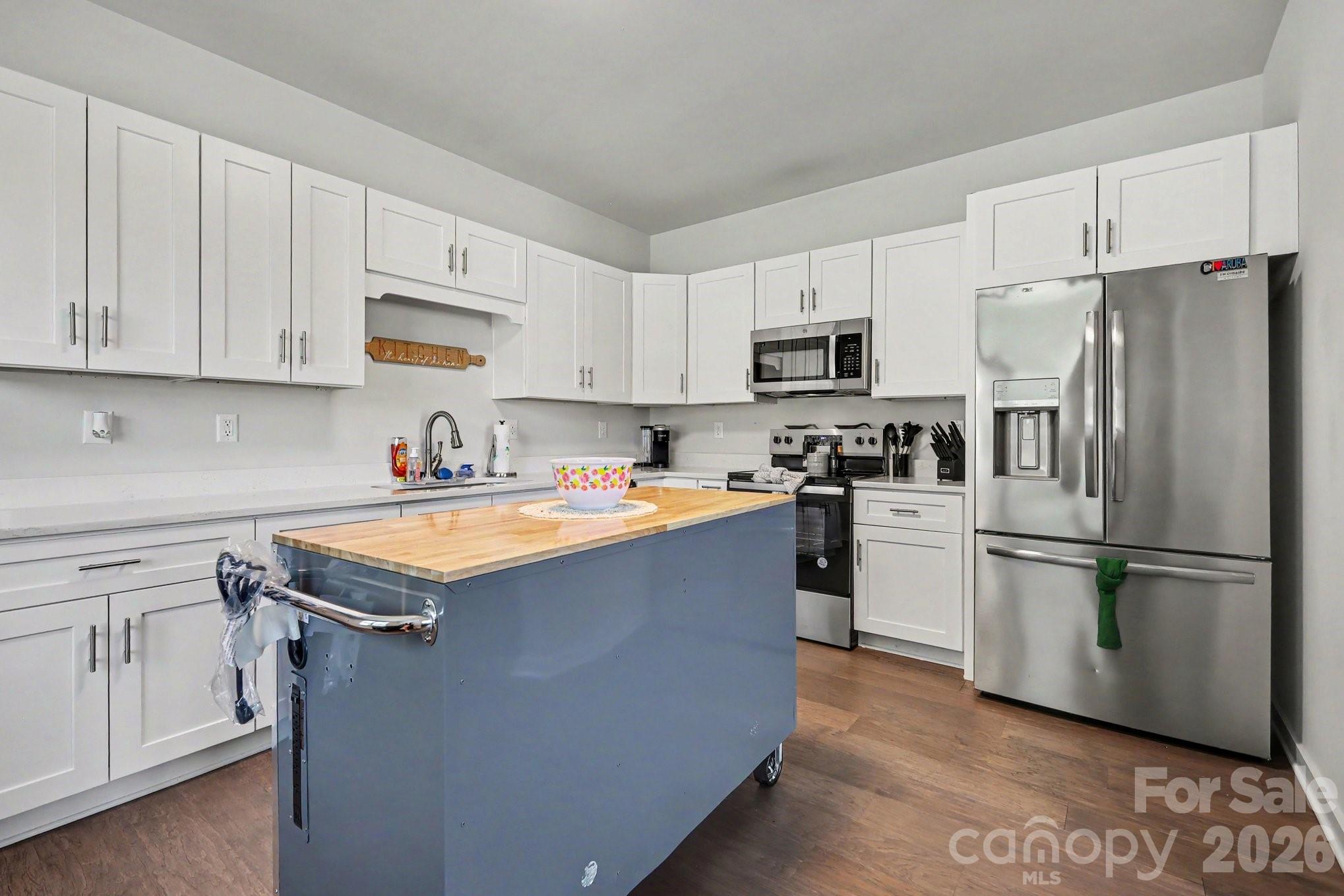 2664 Meadow Street — Gaston
