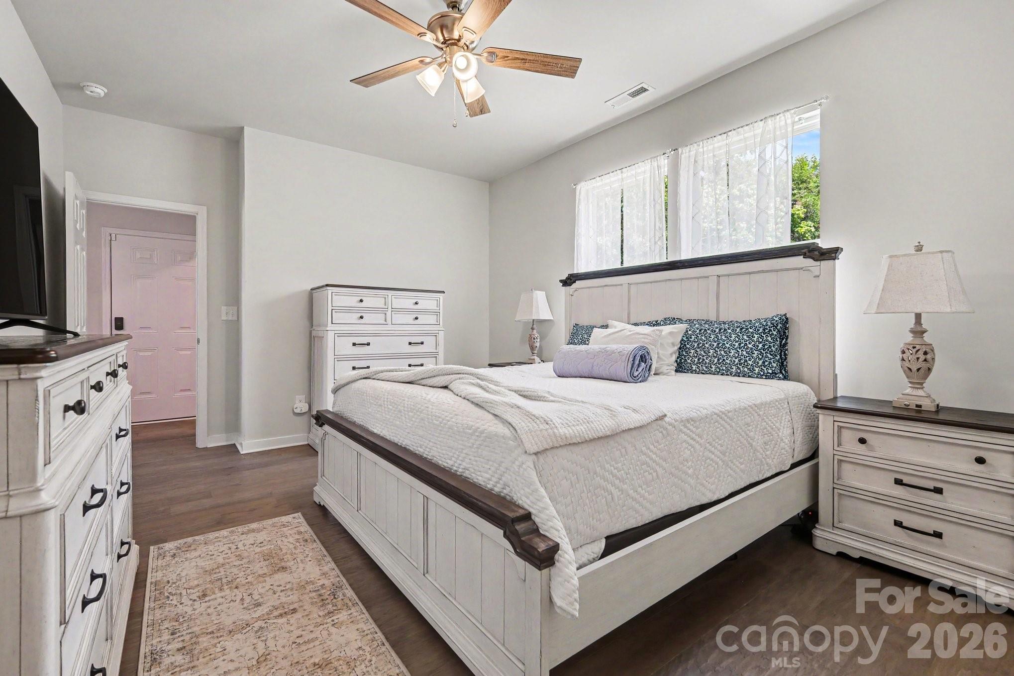 2664 Meadow Street — Gaston